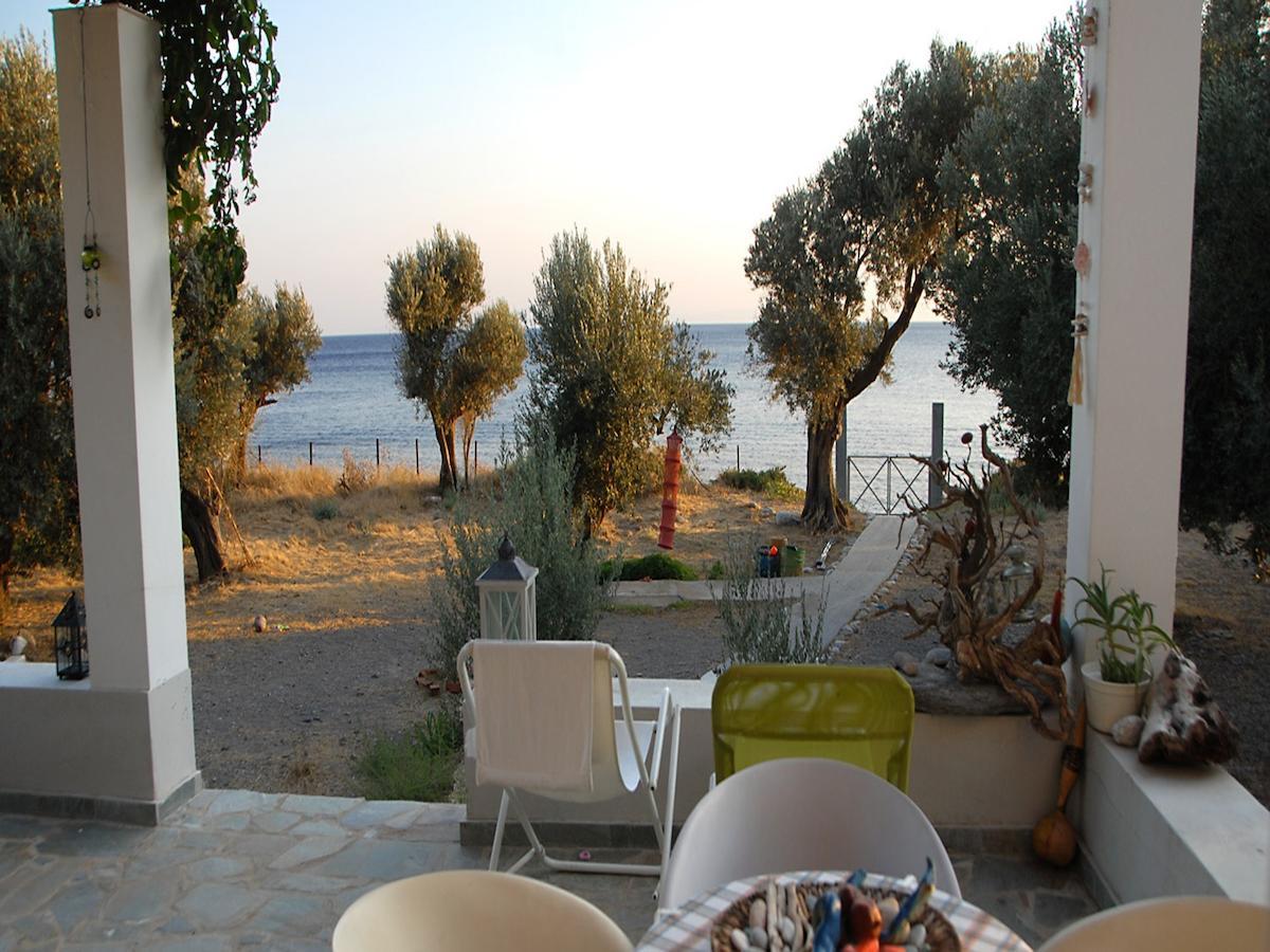 Melinda Holiday House Πλωμάρι Δωμάτιο φωτογραφία